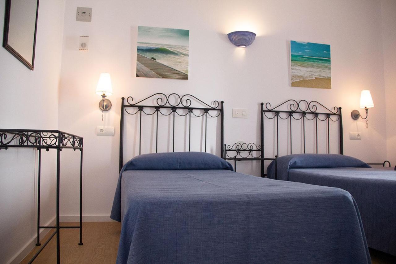 אס פוחולס Hostal Alemania מראה חיצוני תמונה